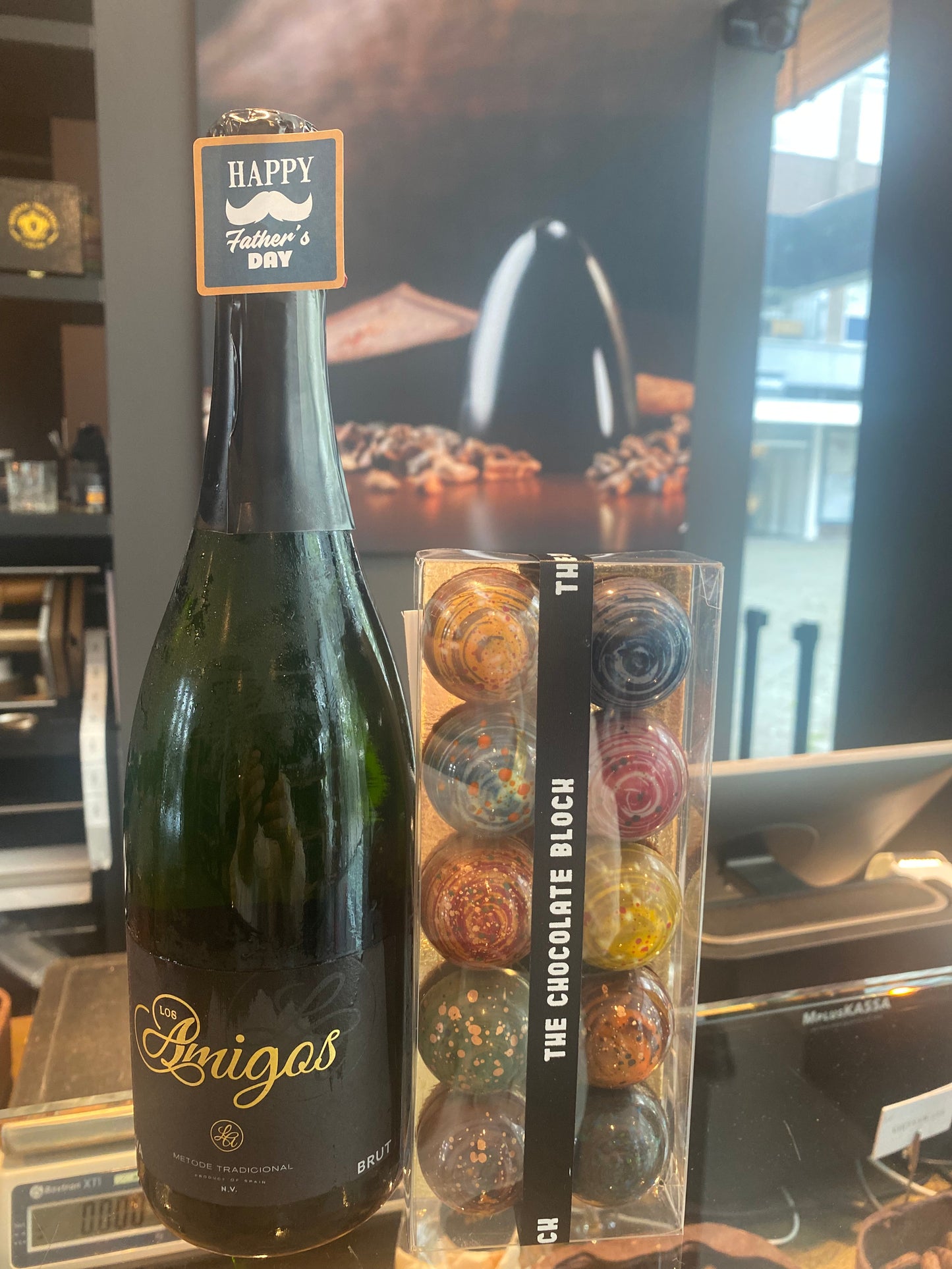 Cava en chocolade pakket voor vaderdag