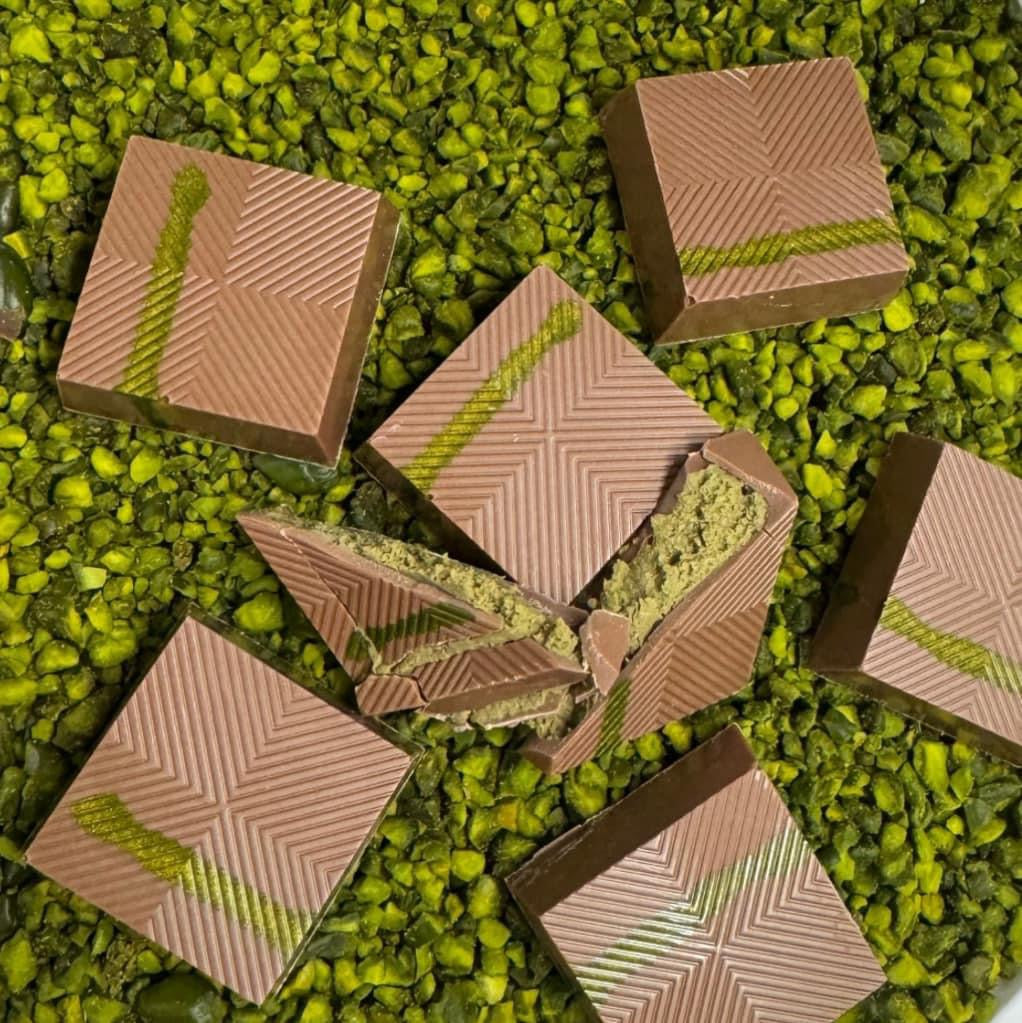 Dubai Reep Bonbon van The Chocolate Block in Breda