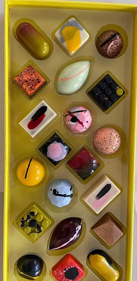 Luxe doos met bonbons van Friandries