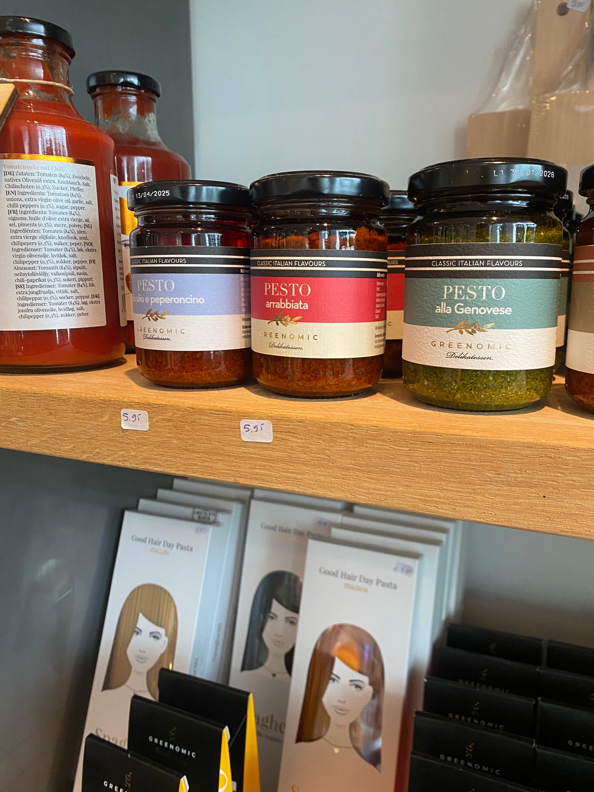 Greenomic Italiaans pakket met wijn en delicatessen